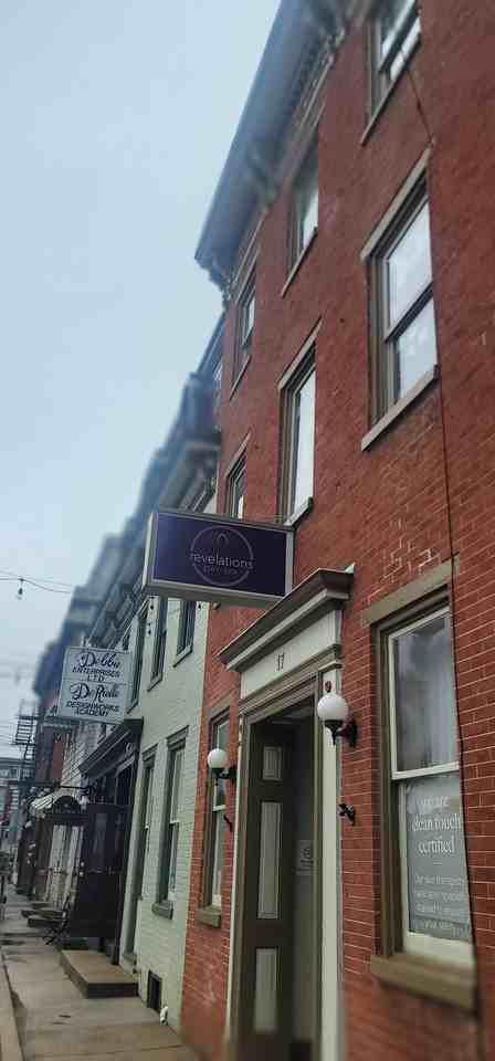 13 Railroad Avenue - Photo 5 of 24