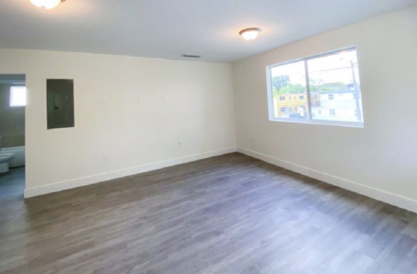5990 Northwest 14th Avenue - Photo 6 of 18