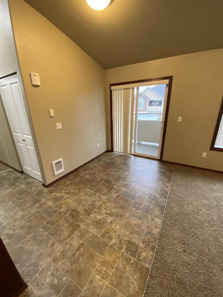 N14725-204 - Photo 7 of 24