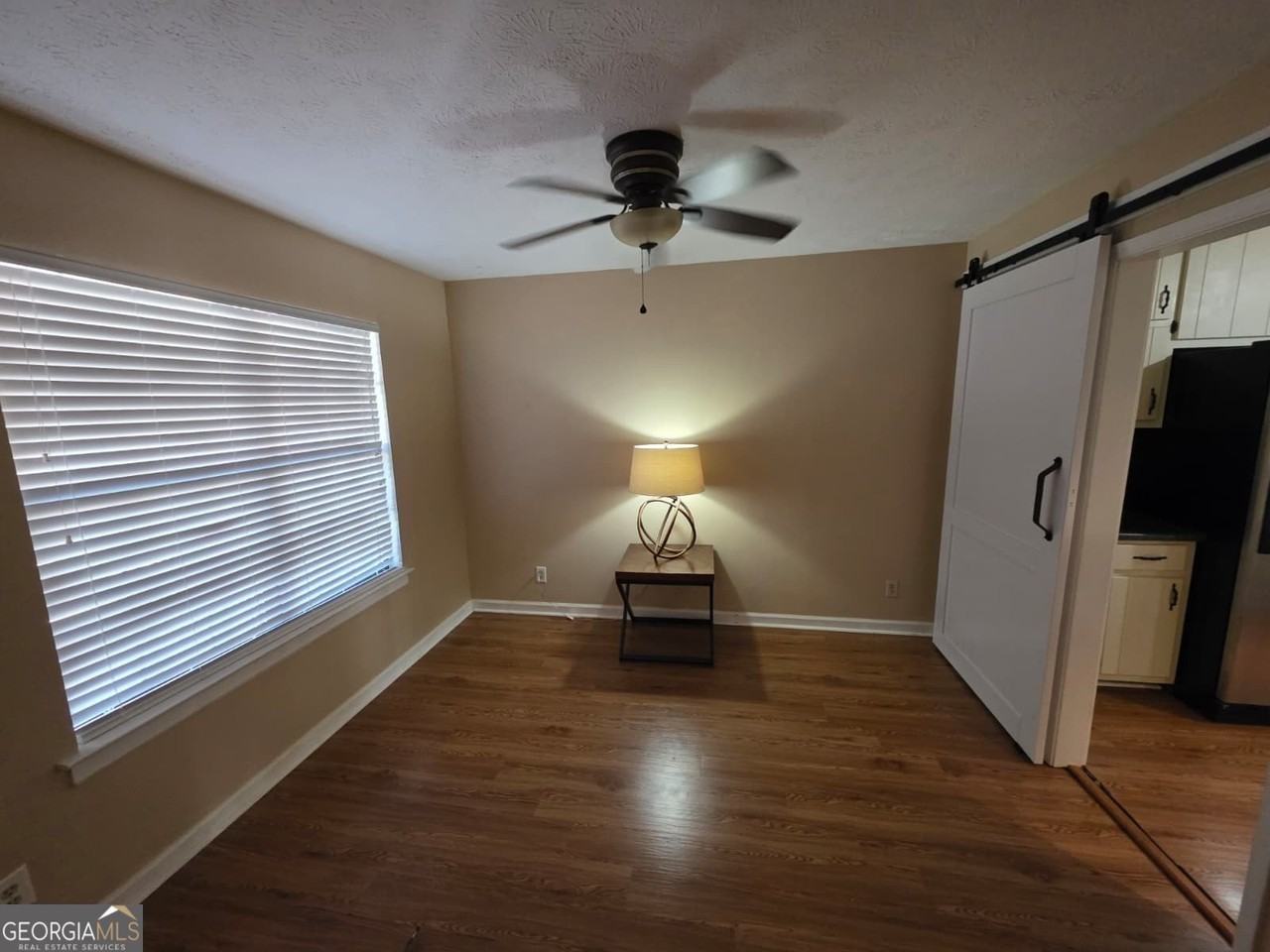 522 Knollwood Drive - Photo 7 of 34