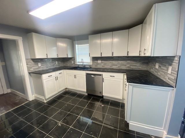 1710 East Fayette St - Photo 5 of 30