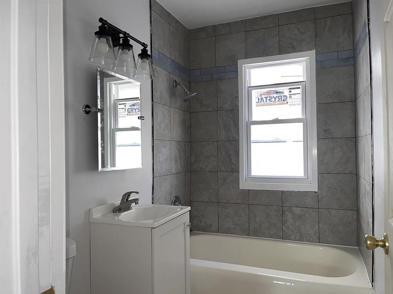 2619 North 33rd Street #2619A - Photo 2 of 8