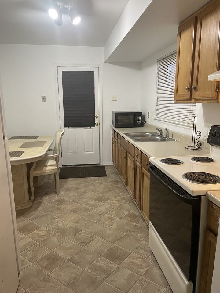 629 River Creek Road #1 - Photo 2 of 16