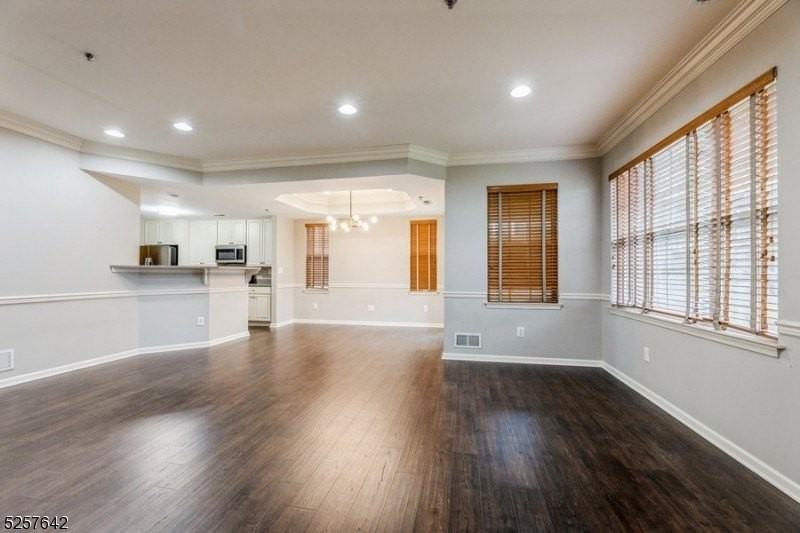 101 Taft Ln - Photo 6 of 38