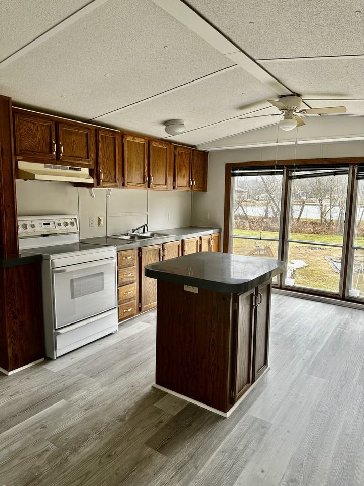 4617 US Highway 60 East #1 - Photo 6 of 10