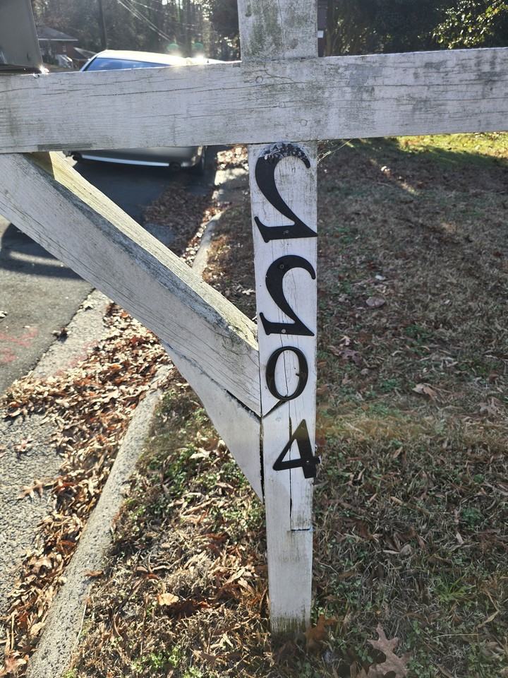 2204 Dallas St #1 - Photo 3 of 14