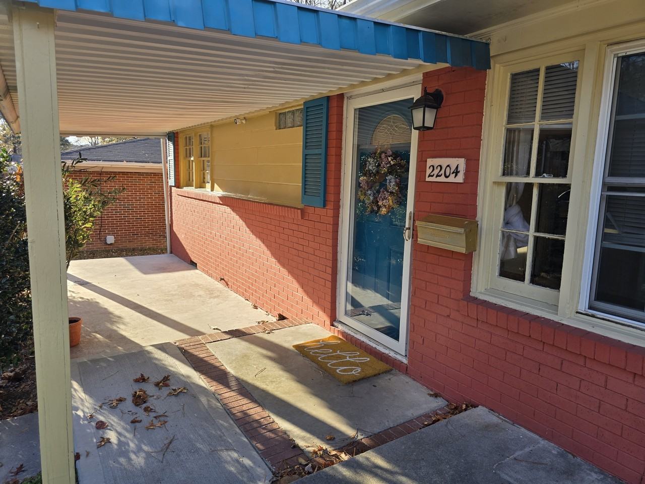 2204 Dallas St #1 - Photo 4 of 14