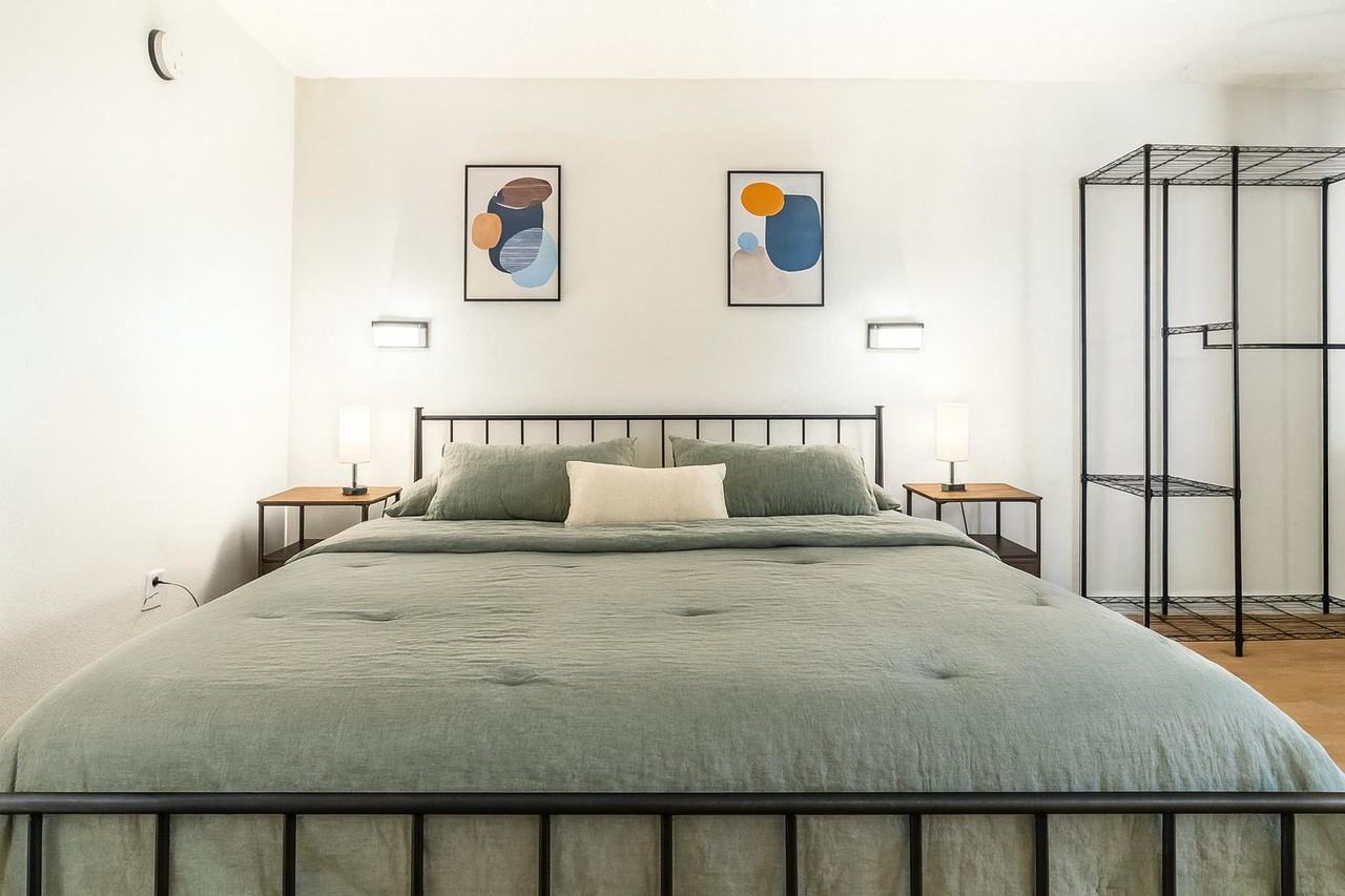 Bridge City Ave - Photo 6 of 7