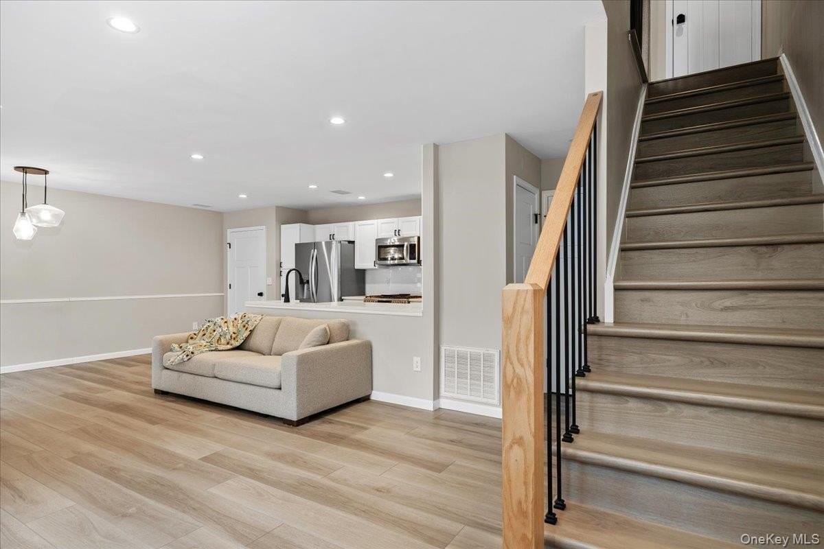 56 Warwick Lake Parkway #107 - Photo 5 of 29