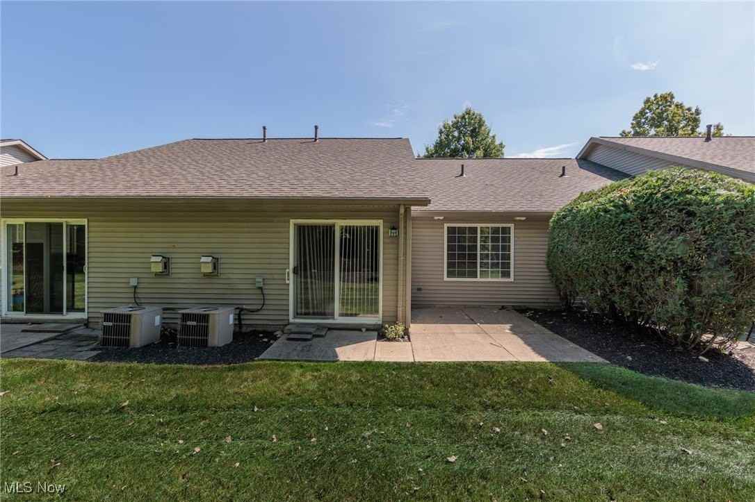 1151 N Jefferson St Unit 18 #18 - Photo 7 of 37