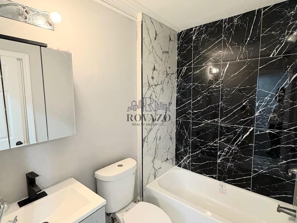 206 12th Avenue #1 - Photo 3 of 5