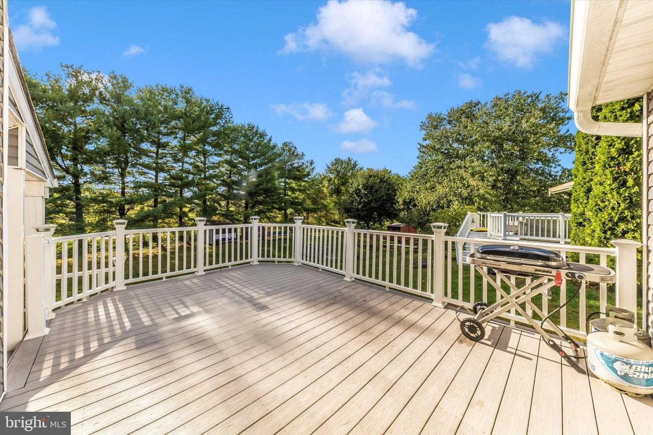 105 Ridge Avenue - Photo 3 of 45