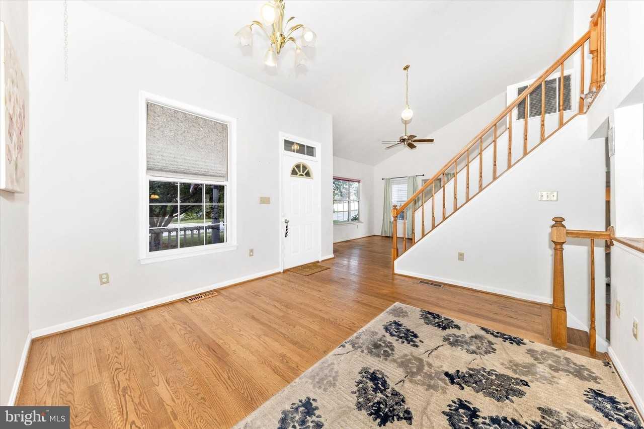 105 Ridge Avenue - Photo 5 of 45