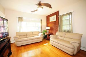 featured image of Western Avenue #1