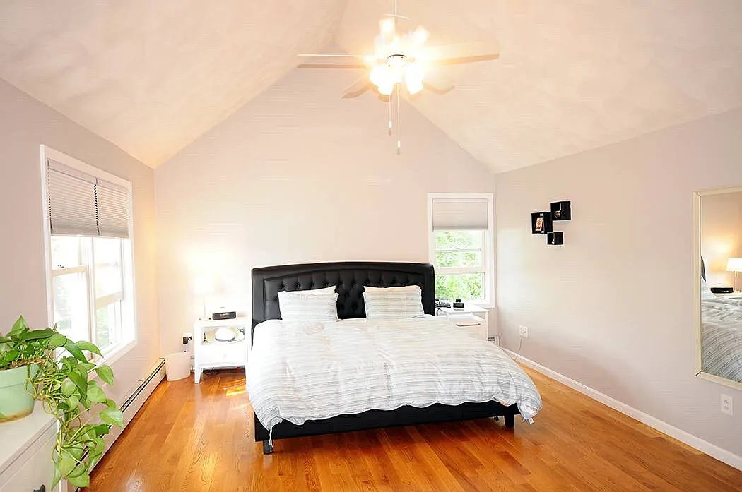 Western Avenue #1 - Photo 4 of 10