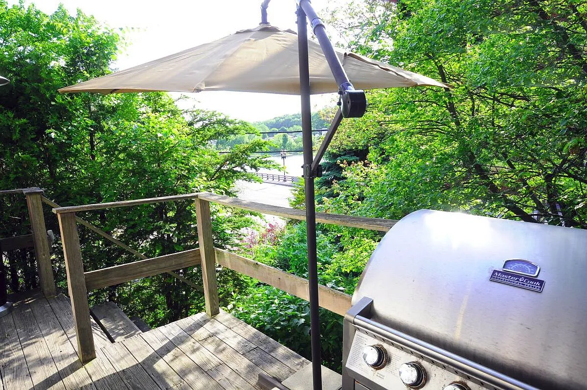 Western Avenue #1 - Photo 7 of 10