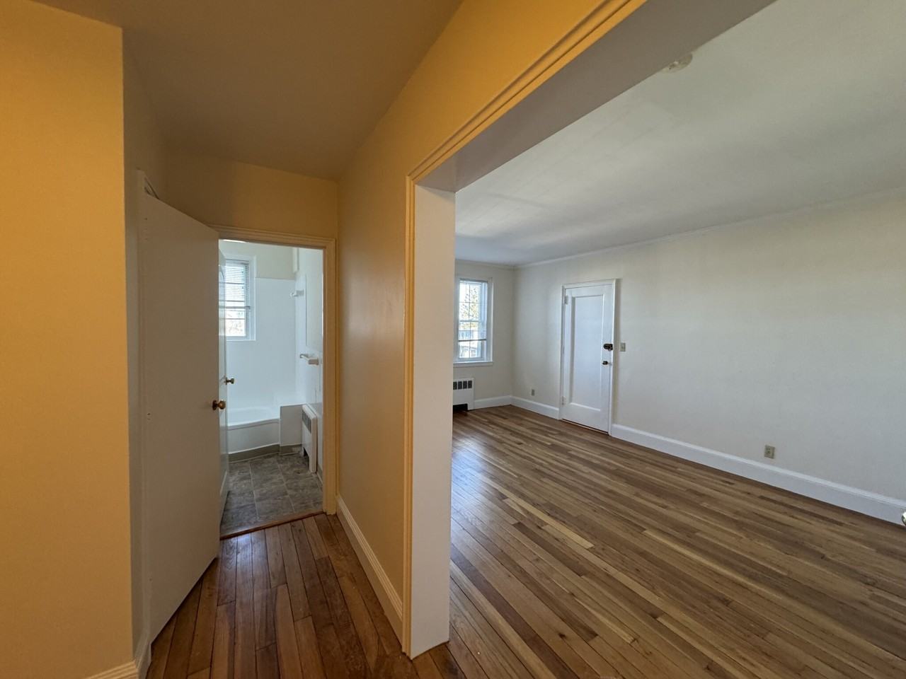 550 Belmont Street #22 - Photo 5 of 21