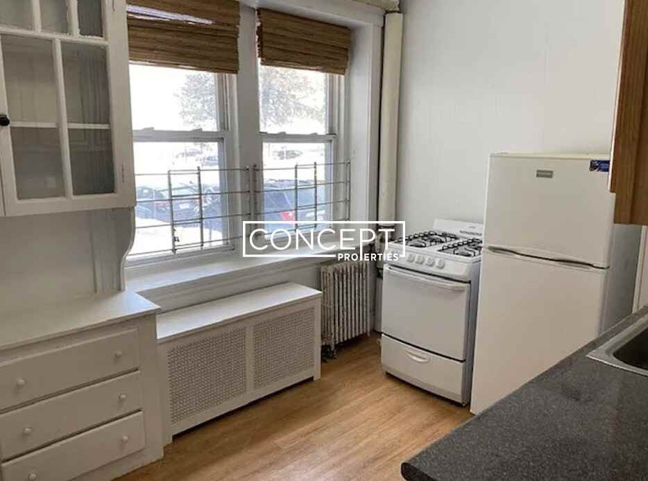 1800 Commonwealth Ave #3 - Photo 2 of 4