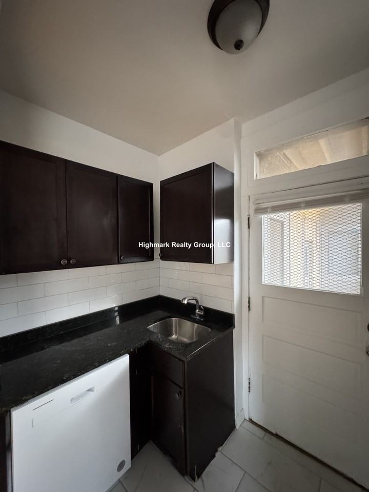 1321 W Estes Ave #35