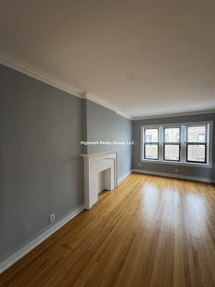 1321 W Estes Ave #35 - Photo 5 of 12