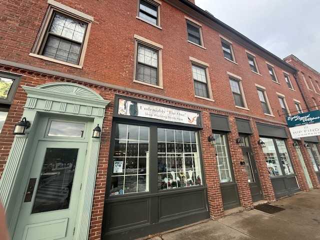 392 Central Ave Apt 4 - Photo 2 of 12