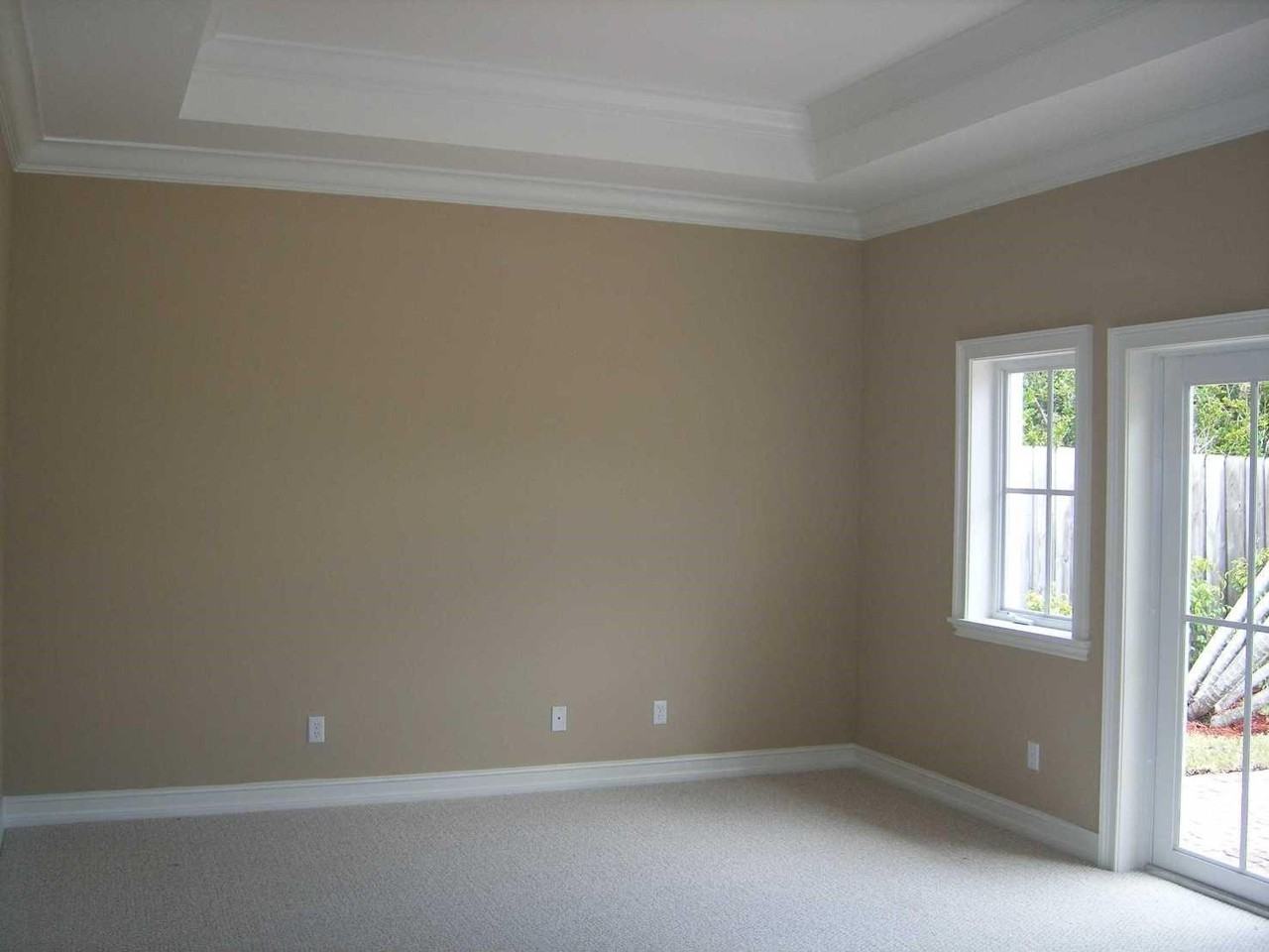 1616 Northeast 17th Avenue - Photo 5 of 6