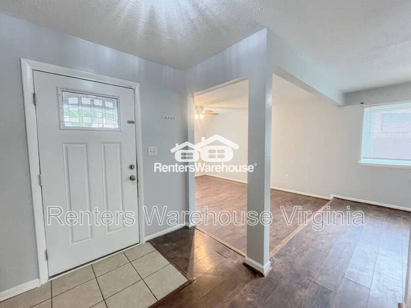 5775 Albright Dr - Photo 3 of 32