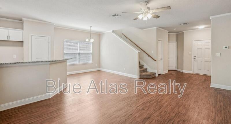 268 Castleridge Drive - Photo 3 of 10