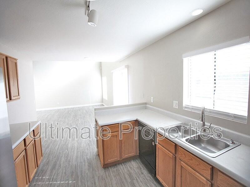 12301 W Columbine Dr - Photo 5 of 12