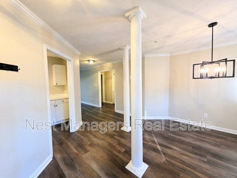 302 Bubble Creek Court #2 - Photo 2 of 19