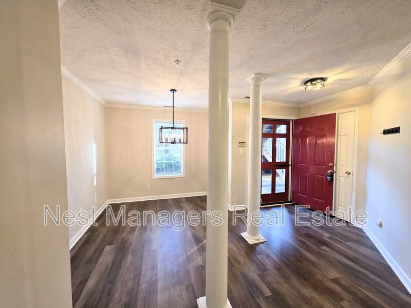 302 Bubble Creek Court #2 - Photo 3 of 19