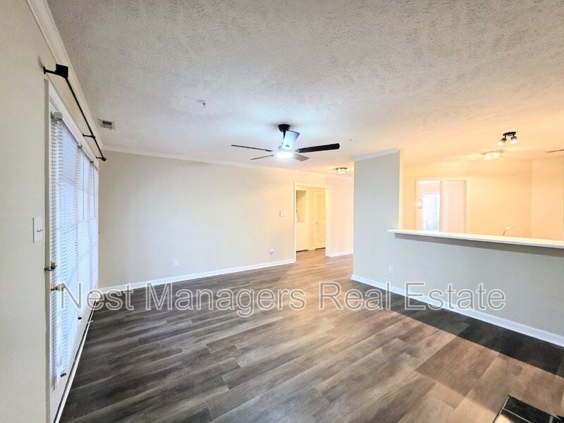 302 Bubble Creek Court #2 - Photo 7 of 19