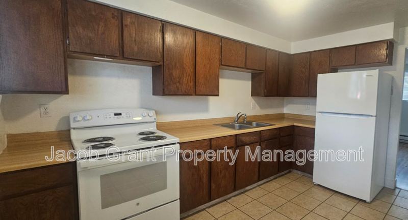 779 May St #3 - Photo 3 of 9