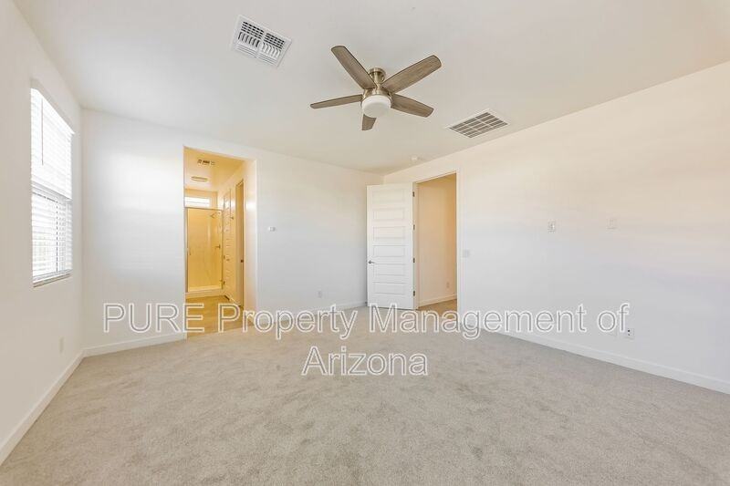 9636 W Avalon Dr - Photo 7 of 19