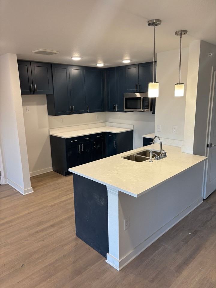 Canyon Creek Apartments - Photo 3 of 40