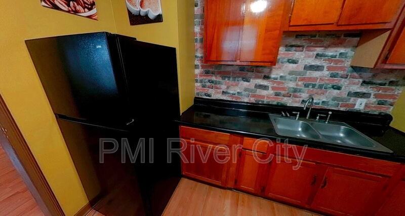 237 E 21st St - Photo 4 of 16