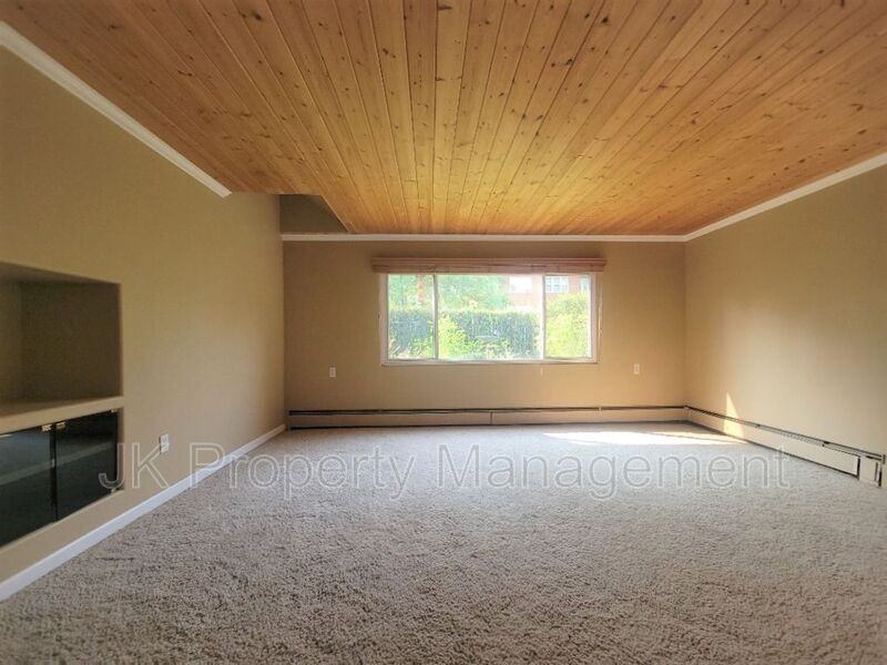 1305 2nd Avenue North #01 - Photo 6 of 30