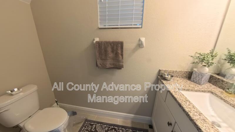 2268 Spring Lake Ct - Photo 5 of 37