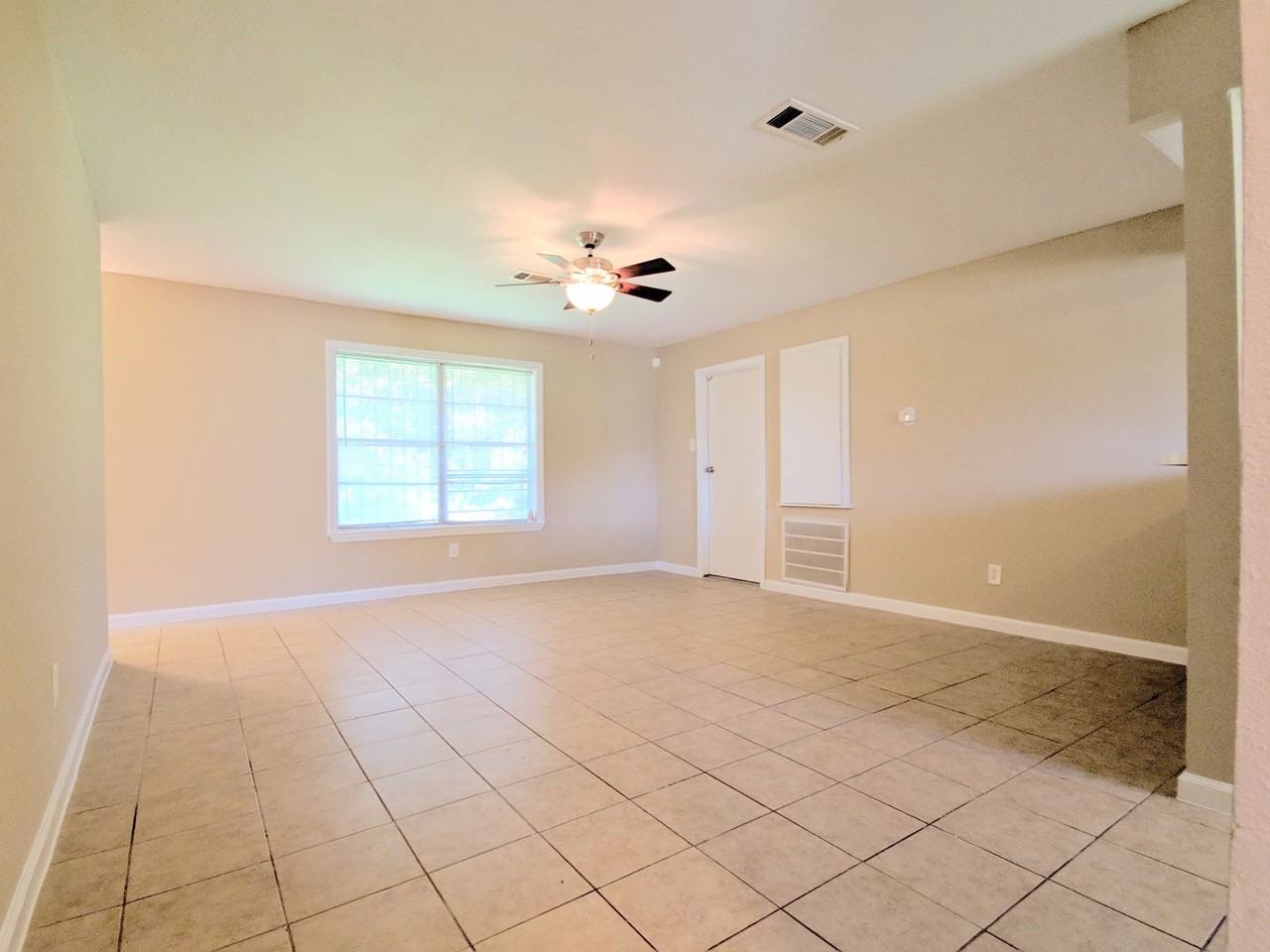 10962 Buffum Street - Photo 2 of 13