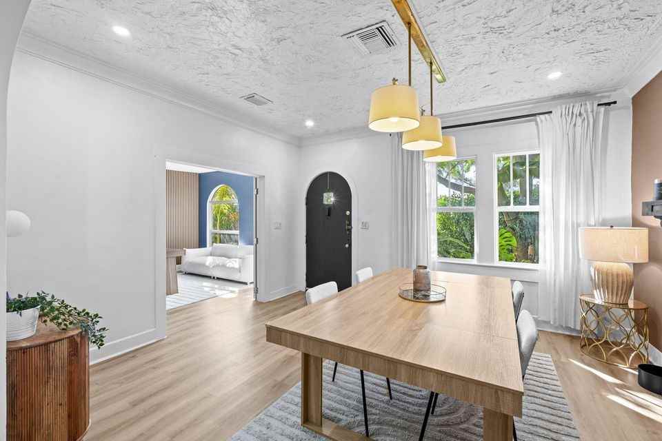 715 Kaye Street - Photo 7 of 8