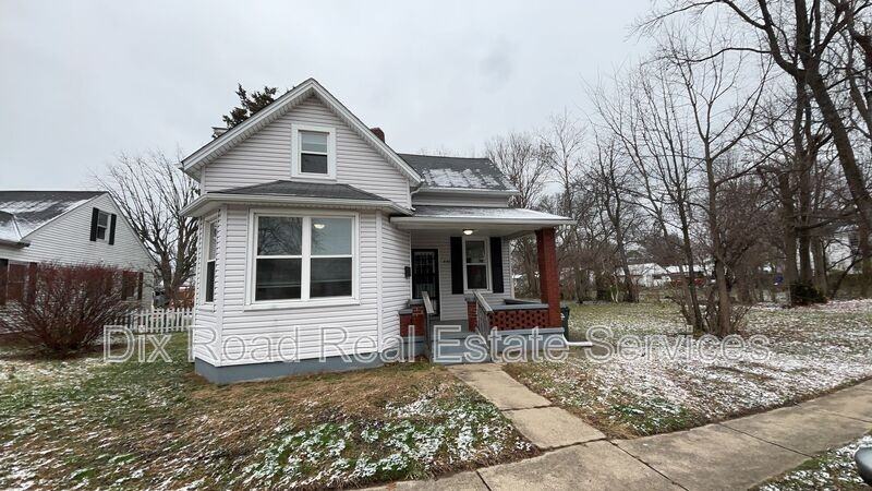 830 St. Clair Avenue - Photo 2 of 30