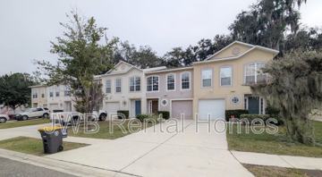 featured image of 8255 Halls Hammock Court