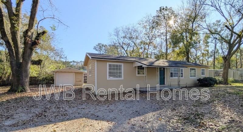 1333 Iralou Rd - Photo 2 of 18