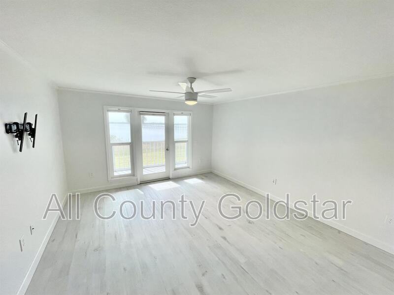 4410 Warren Ave #104 - Photo 2 of 12