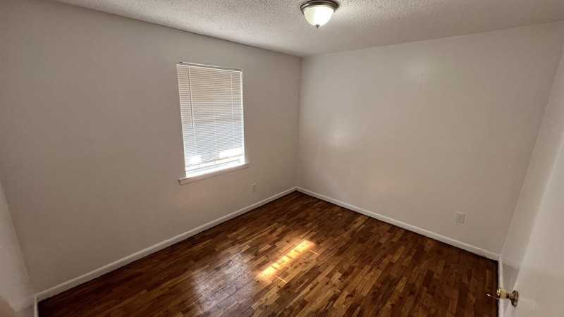 797 Richmond Ave #4 - Photo 4 of 9