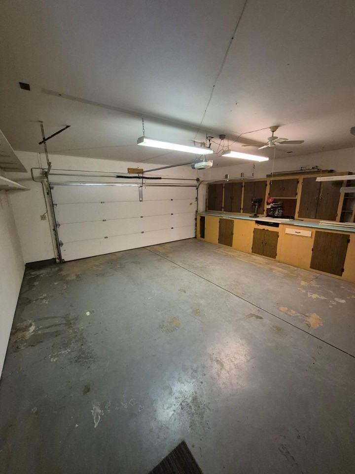 1004 Wynkoop Dr - Photo 6 of 31