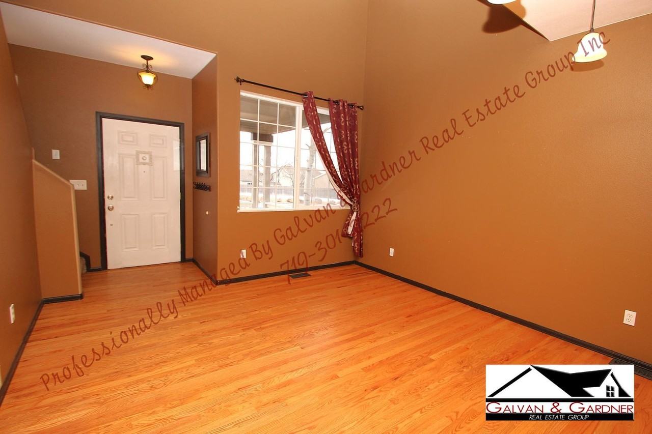 3844 Happy Jack Dr - Photo 4 of 37