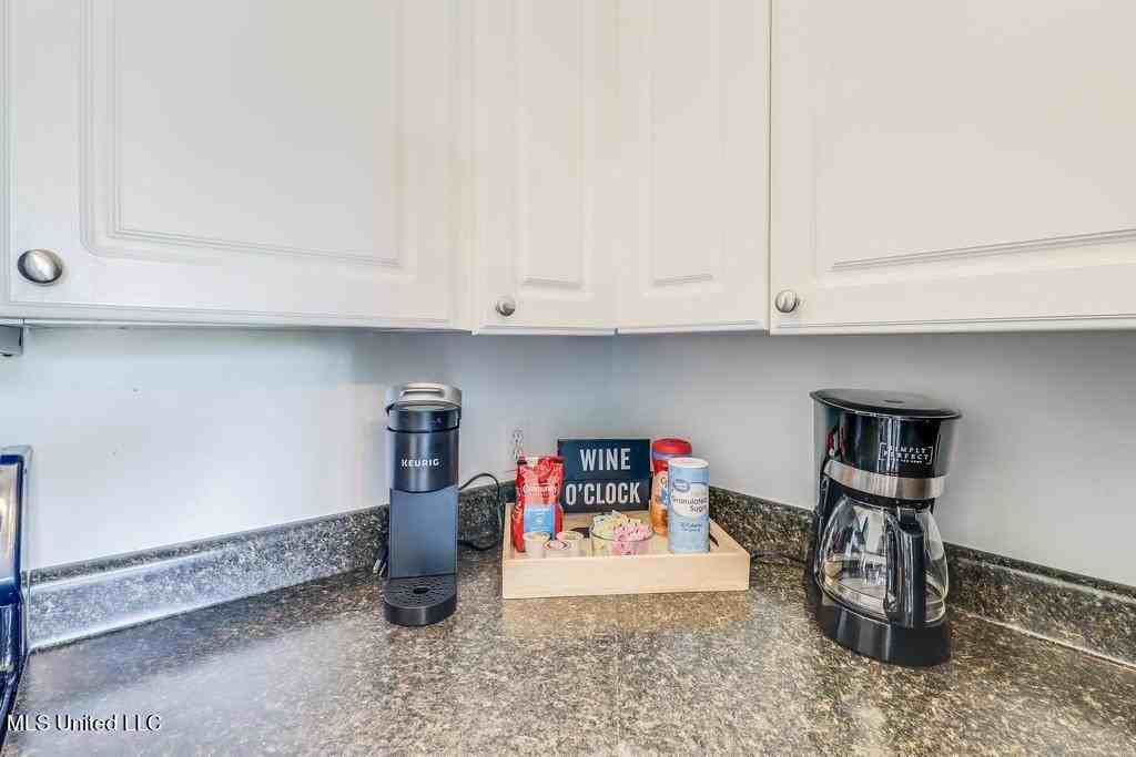 410 Old Spanish Trl - Photo 6 of 20