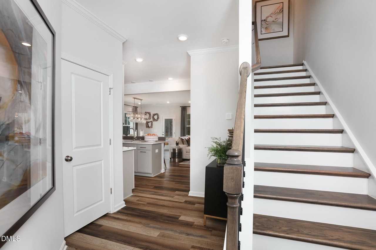 163 Tumbling Park Way - Photo 2 of 24