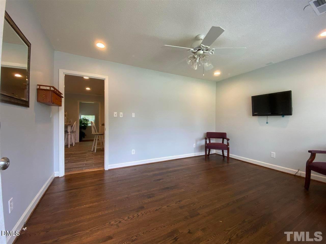 321 Olive Branch Rd - Photo 4 of 24